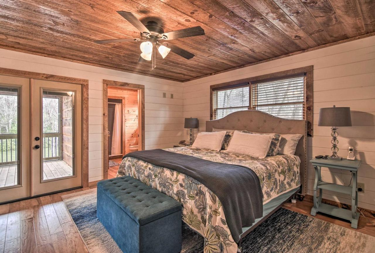 Modern Murphy Cabin With Nottely River Views! エクステリア 写真