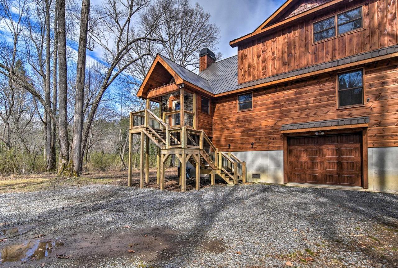 Modern Murphy Cabin With Nottely River Views! エクステリア 写真