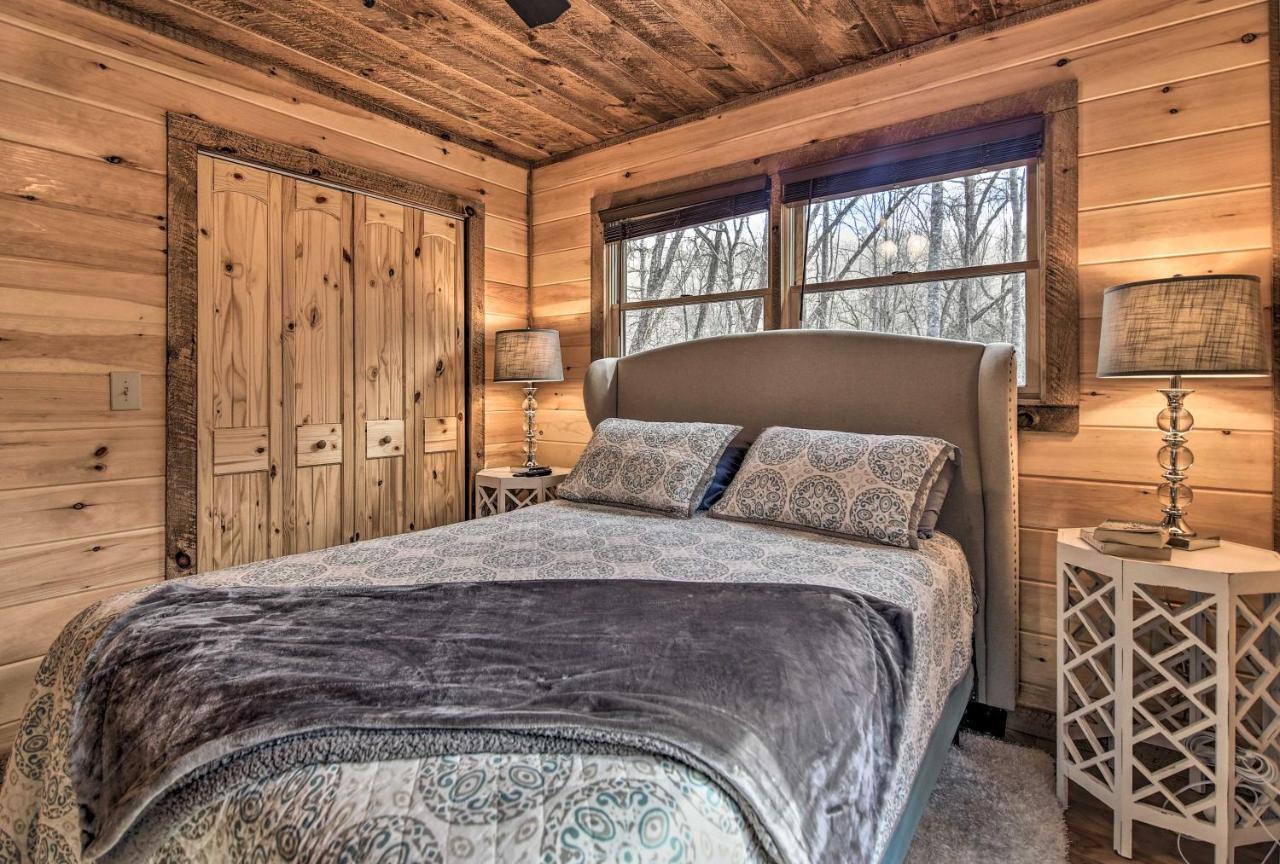 Modern Murphy Cabin With Nottely River Views! エクステリア 写真